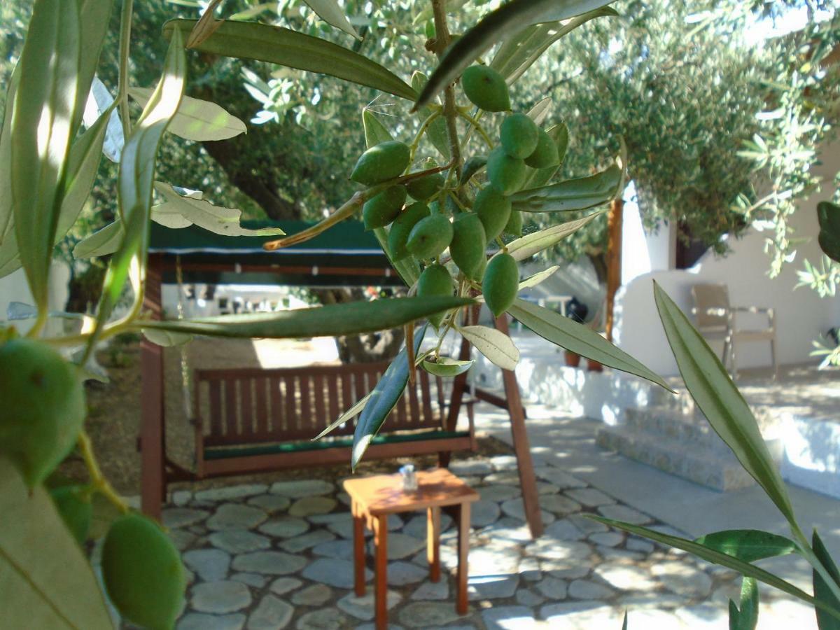 Leros Eleonas Apartments อลินดา ภายนอก รูปภาพ