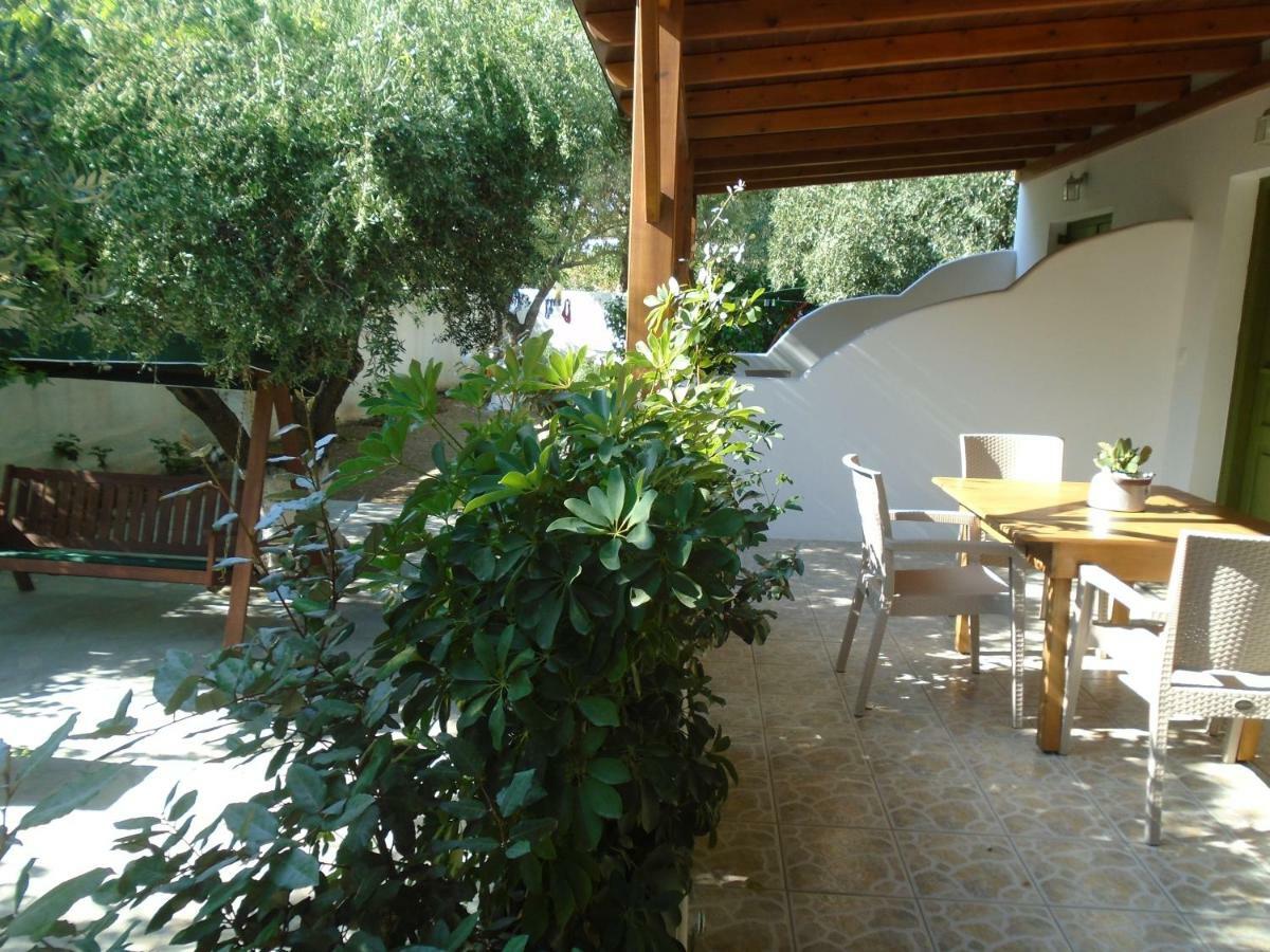 Leros Eleonas Apartments อลินดา ภายนอก รูปภาพ
