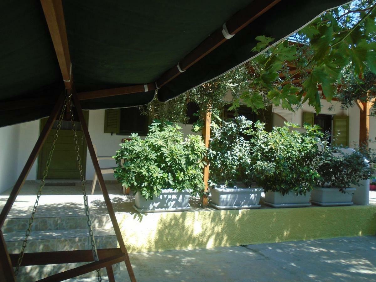 Leros Eleonas Apartments อลินดา ภายนอก รูปภาพ