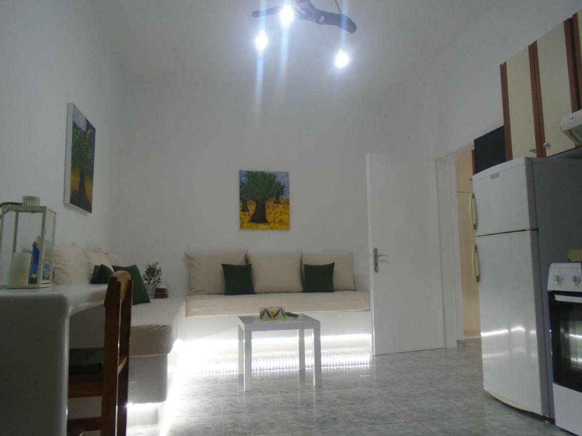 Leros Eleonas Apartments อลินดา ภายนอก รูปภาพ